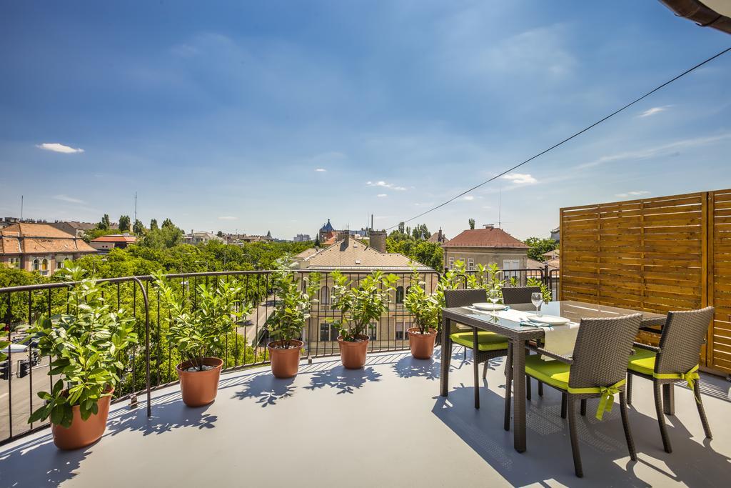 Terrace Apartments At City Park 부다페스트 외부 사진