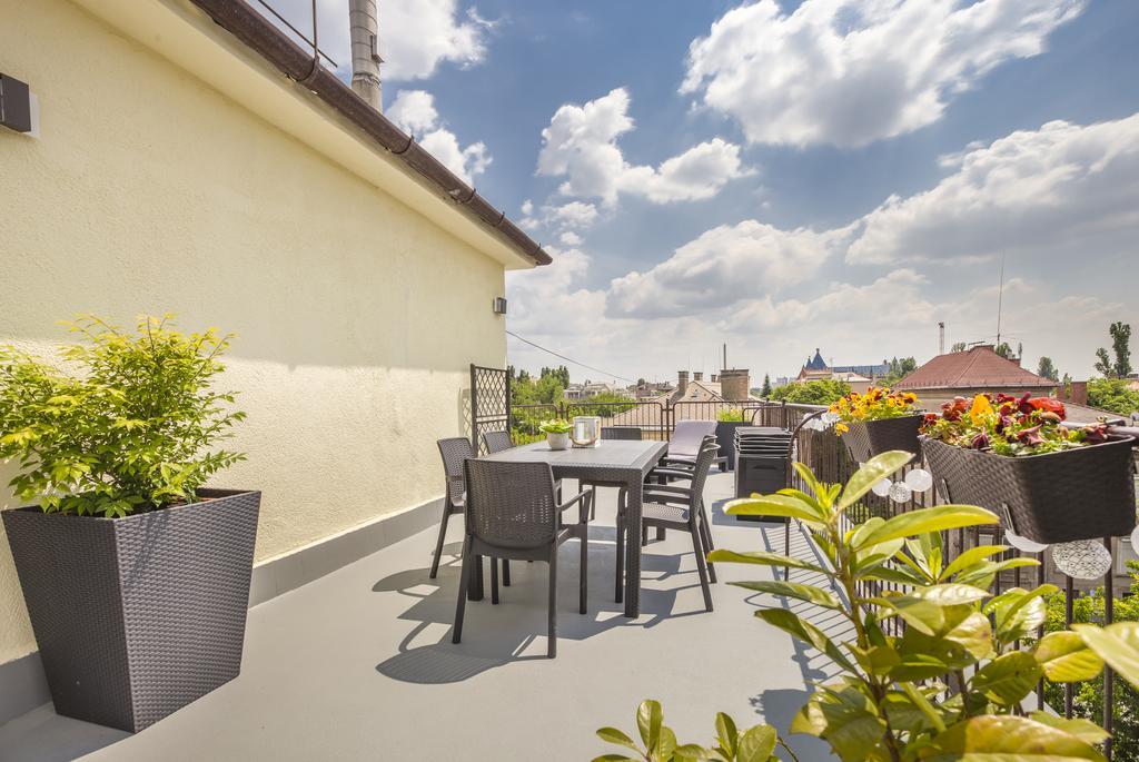 Terrace Apartments At City Park 부다페스트 외부 사진