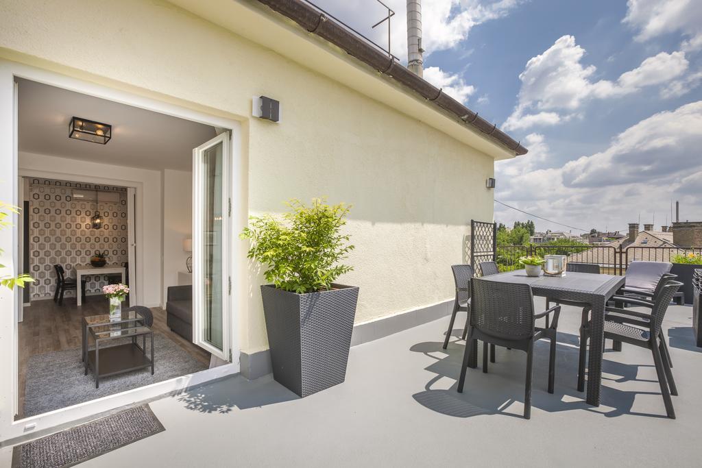 Terrace Apartments At City Park 부다페스트 외부 사진