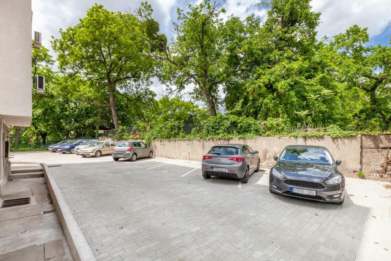 Terrace Apartments At City Park 부다페스트 외부 사진